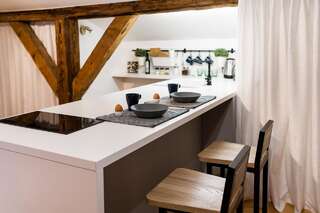 Апартаменты Cozy Studio Mansard Riga Old Town Aptartment, AC Рига Номер-студио-31